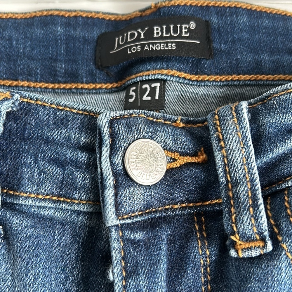 Judy Blue Sharon High Rise Released Hem Skinny blue jean zip closure - Picture 5 of 15
